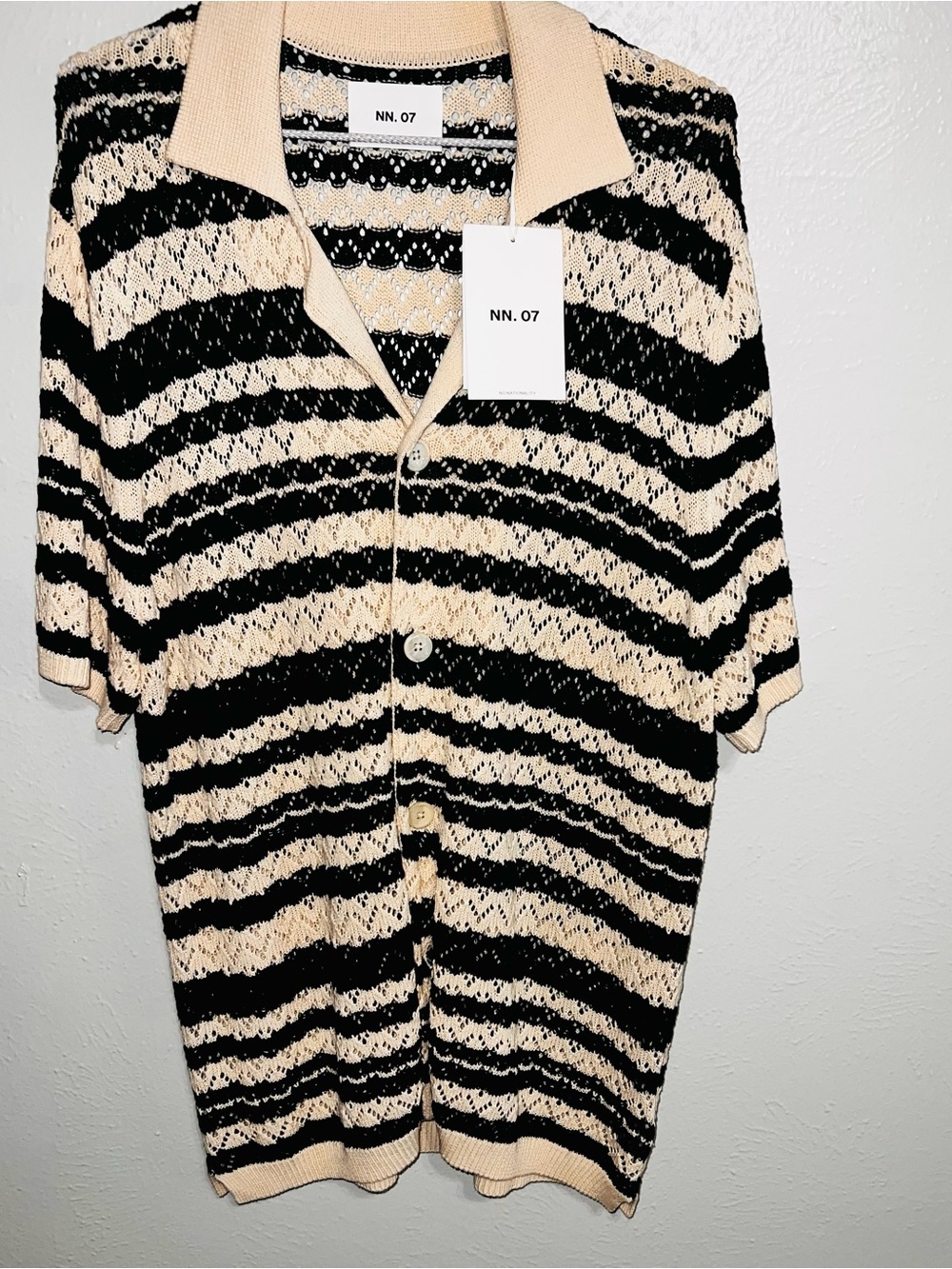 NN.07 Men's Short-Sleeve Openwork Button Cardigan in Black and Cream